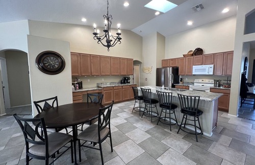 Laveen Village House | Family-Friendly Retreat in Gated Community with Pool
