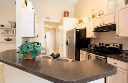 Westridge House | Inviting Westridge Retreat: 4 Bedrooms, Private Pool & WIFI