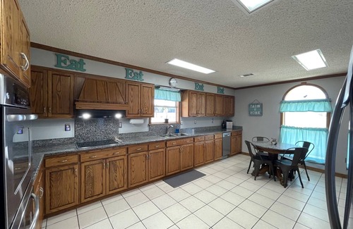 Perkinston Other | Idyllic Farmhouse Retreat with Pool & Creek Access