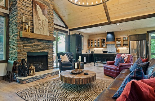 Cherry Log Cabin | Gated Mountain Retreat with Hot Tub & Game Tables