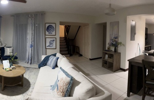 Portmore House | Tranquil Oceanfront Retreat in Gated Community