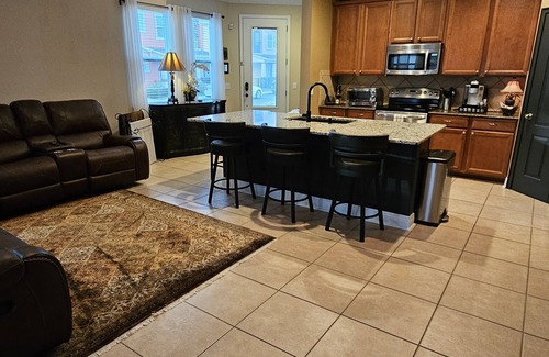 Sanford House | Inviting 3-Bedroom Townhome Near Sanford & Lake Mary Junction