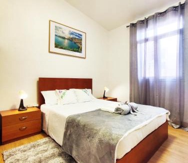 Machico House | GATEONE AL Airport View House: Ideal for Families, 10/10
