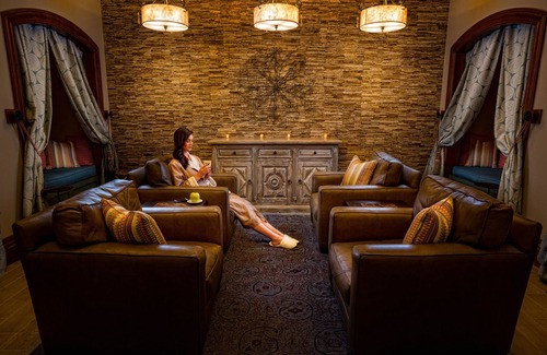 Gateway Cabin | Gateway Canyons Resort: A Memorable 4-Star Experience