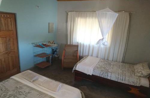 Mangochi House | Kid-Friendly Gateway Guest House with a 9/10 Review Score