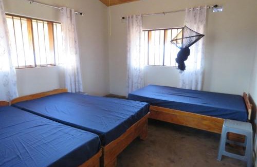 Mangochi House | Kid-Friendly Gateway Guest House with a 9/10 Review Score