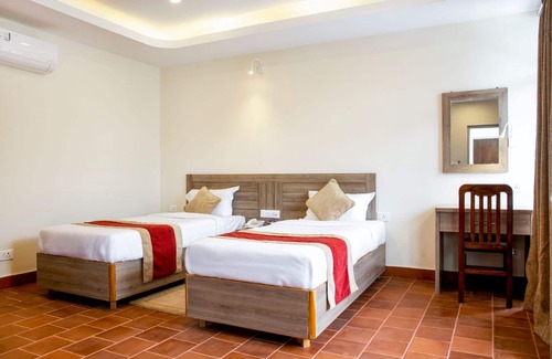 Gandaki Zone Hotel | Explore Gateway Himalaya Resort: Family-Friendly Retreat