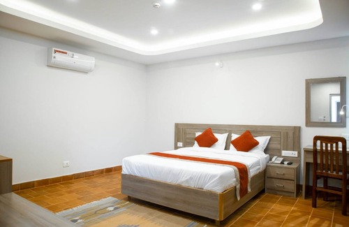 Gandaki Zone Hotel | Explore Gateway Himalaya Resort: Family-Friendly Retreat