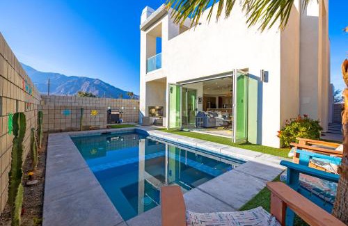 Palm Springs Villa | Elegant Gateway Resort with Private Pool & Ocean Views