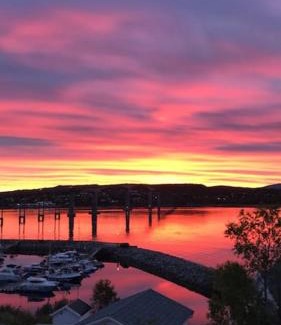 Finnsnes Apartment | Experience Midnight Sun at Senja's Pet-Friendly Retreat