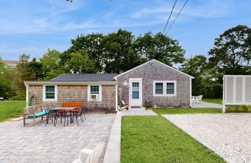 Hyannis House | Discover Gateway to Cape Cod - Family-Friendly Retreat