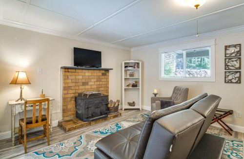 Klamath Lake House | Gateway to Crater Lake Cabin in Klamath Falls!
