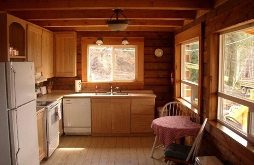 Hoonah House | Gateway to Glacier Bay: Pet-Friendly Retreat in Hoonah