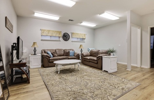 Springville Apartment | Visit Sequoia National Park: Family-Friendly Retreat in Springville