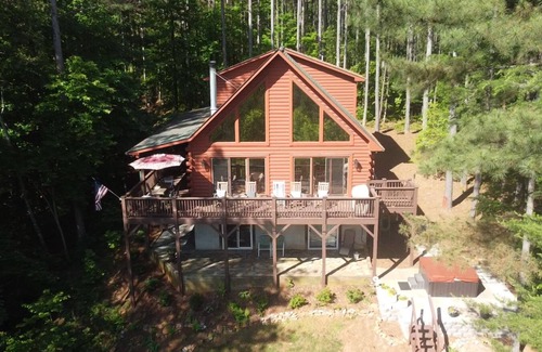 Bostic Cabin | Relax and Unwind at Whispering Pines Cabin - Guest Rated 10/10