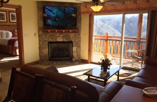Gatlinburg Resort | Guests Love New Year in the Smoky Mountains: Top-Rated Stay
