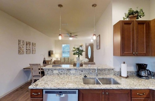 Oviedo Cottage | Discover a Cozy Oviedo Cottage Ideal for Families and Pets