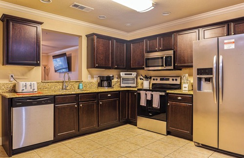 Gainesville House | Gator Nation: Experience Ultimate Comfort and Amenities