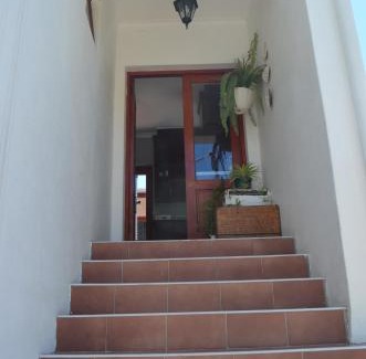 Die Boord Apartment | Gatsby Lounge: Stylish Retreat with Pool in Stellenbosch