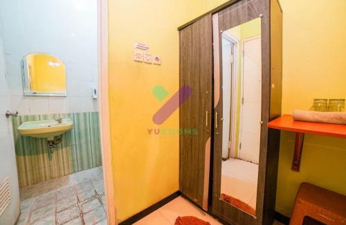 Semarang Hotel | Gatsu Residence by Yurooms