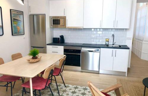 Old Town Apartment | Kid-Friendly Retreat at GATU PREMIUM Villa Libertad