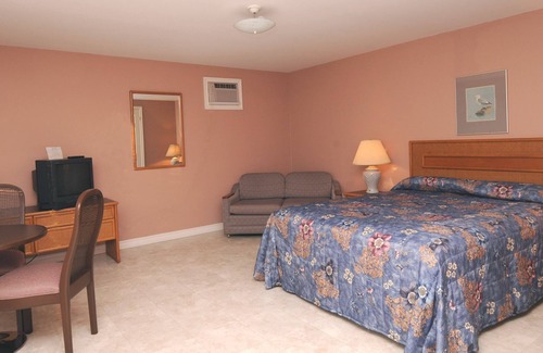 Shediac Hotel | Family-Friendly Retreat at Gaudet Chalets & Motel