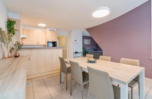 Nieuwpoort-aan-Zee Apartment | Gaugain E 601: Family-Friendly Retreat with Top Reviews