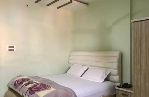 Mau Ranipur Hotel | Comfort at Gaurav Guest House: Family-Friendly & Accessible