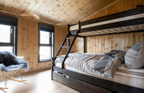 Atra House | MountainView Retreat at Gaustablikk Hytte - Family Friendly