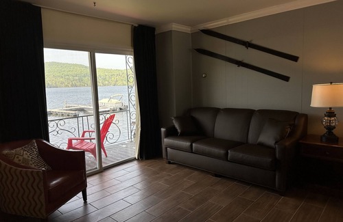 Saranac Lake Hotel | Inviting Gauthier's Saranac Lake Inn: Pool & Breakfast Included