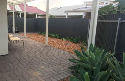 Gawler East Apartment | Gawler Townhouse: 1 Bedroom with Family-Friendly Amenities