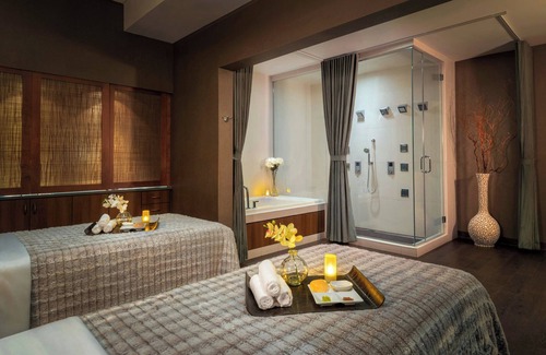 Florida Central Atlantic Coast Hotel | Unforgettable Stays at Gaylord Palms Resort & Convention Center