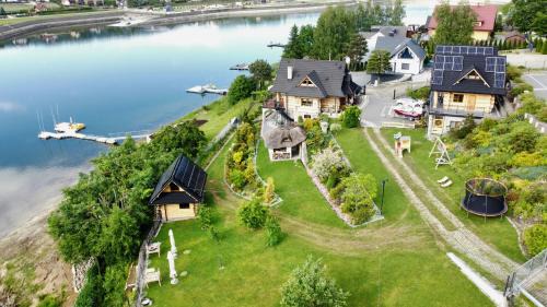 Grodek Nad Dunajcem House | Oceanfront Gazdówka: Guest Rated 9/10 with Family Amenities