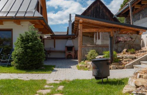 Oravska Poruba Apartment | Pet-Friendly Gazdov dvor with Spa and Hot Tub: 10/10 Rating