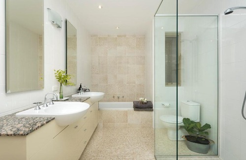 Mollymook Beach Villa | Exceptional Oceanfront Stay at Gaze North Mollymook