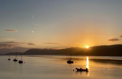 Menai Bridge Hotel | Gazelle Hotel