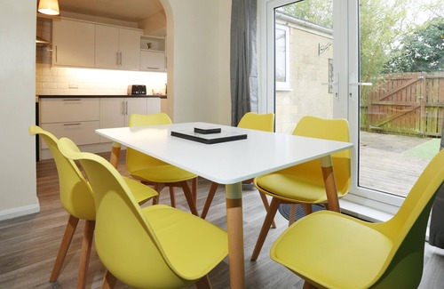 Newton St Loe House | 2 bed/Great Monthly Discounts