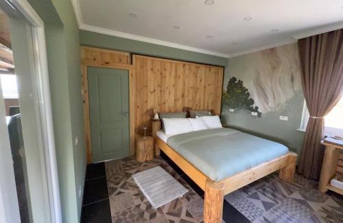 Volovat Cabin | GB Lounge