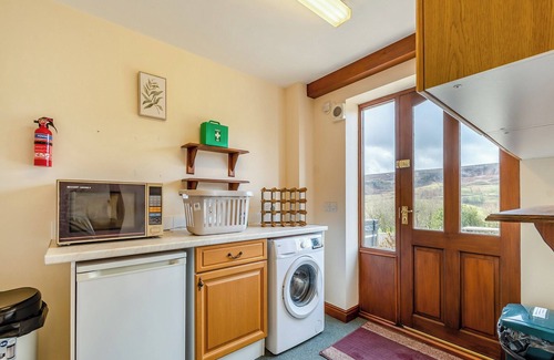 North York Moors National Park Cottage | Welcoming 3 Bedroom Retreat in Rosedale East, Near Pickering