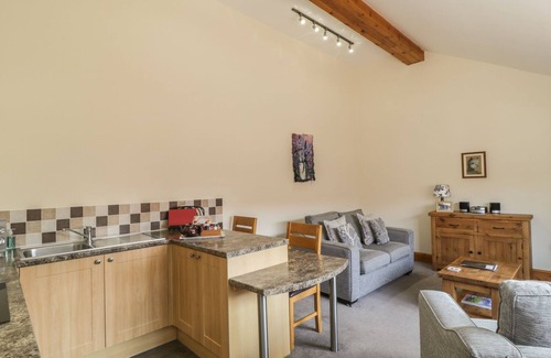 Thirsk Cottage | Romantic Kitchen Cottage with Garden in Thirsk