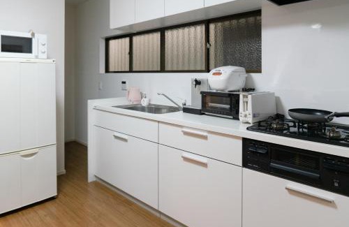 Joto Apartment | Comfortable Room Near Osaka Castle for Up to 6 Guests