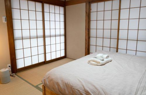 Joto Apartment | Comfortable Room Near Osaka Castle for Up to 6 Guests