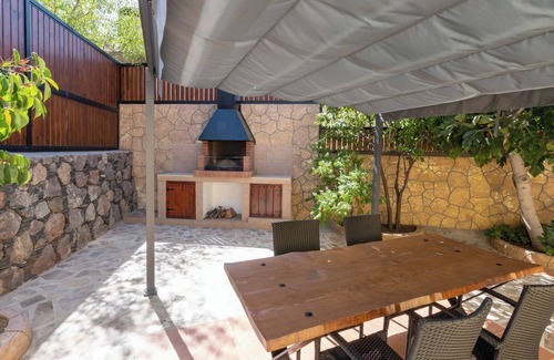 La Solana House | Relaxing Holiday Cottage with Jacuzzi in Ayacata