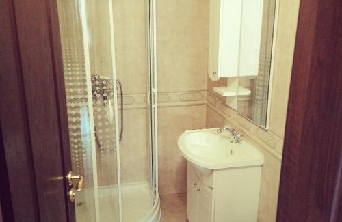 Kvartal Noviya Grad Apartment | GD Apartament: Guest Rated 10/10 with Hot Tub & Family Fun