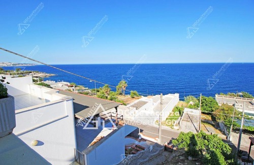 Marina di Andrano House | GD Case Vacanza - Beachside Retreat with Family-Friendly Perks