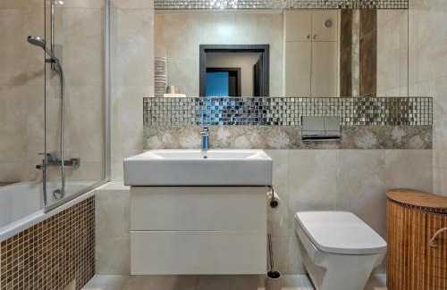 Gdansk Apartment | Gdańsk 60m2 Apt - Cozy Stay Near Park