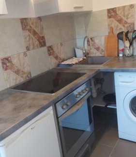 Gdow House | Child-Friendly Gdow Riverside Apartments with Top Guest Ratings