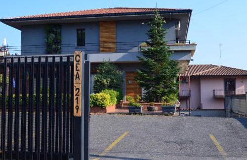 Nicolosi House | Oceanfront Gea Apartment Etna: Guest Rated 9.3/10