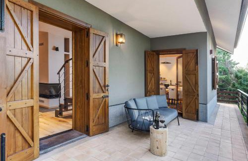 Linguaglossa Villa | Family-Friendly Getaway at Gebel House: Perfect for Kids