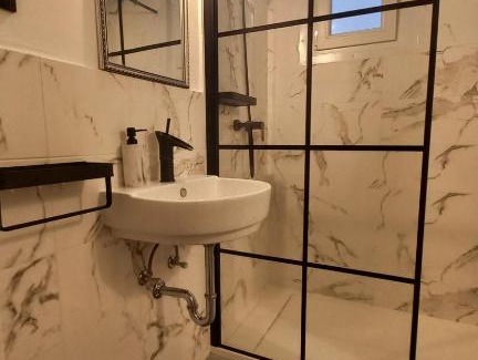 Szentimrevaros Apartment | Pet-Friendly Gecko Studio: Guest Rated 9.3/10